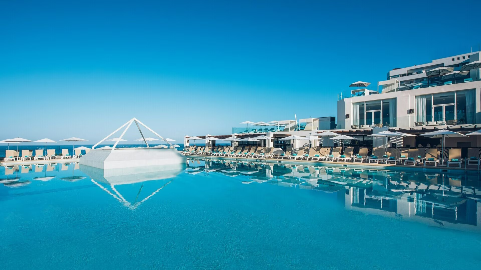 Iberostar Waves Bouganville Playa in Costa Adeje