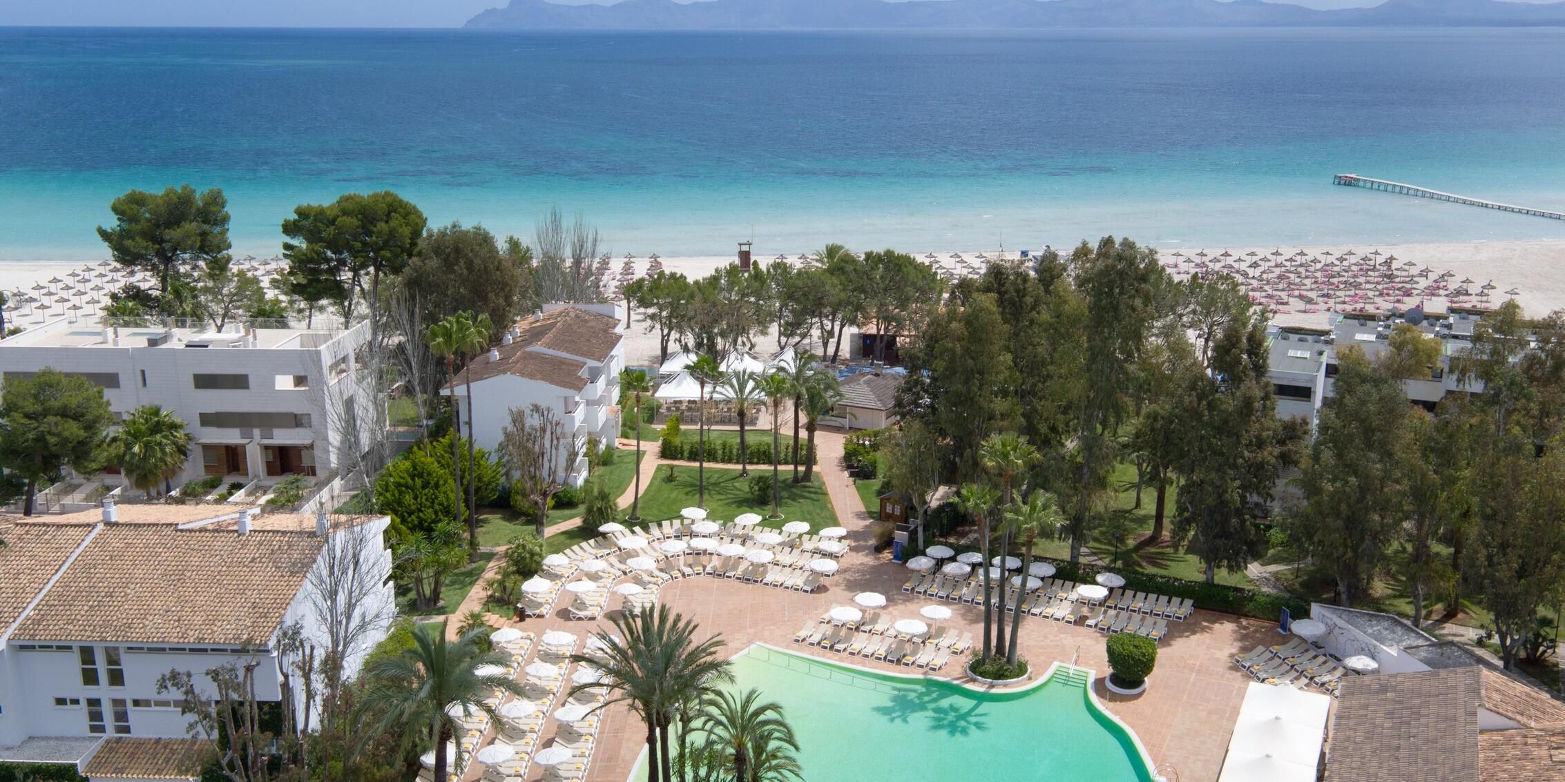Iberostar Waves Ciudad Blanca in Alcudia